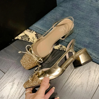 Sandale Dorée à Talon Bas Style Ballerine