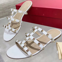 Sandale Femme Blanche Cloutée avec Mini Talon
