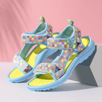 Sandale Fille avec Damier Multicolore sur les Lanières