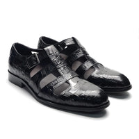 Sandale Homme en Cuir de Style Chaussure sur fond blanc