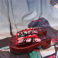 Sandale Japonaise Style Tong avec Imprimé Floral