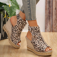 Sandale Leopard avec Talon Compensé et Fermeture à Scratch