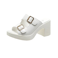 Sandale Sabot Femme Ouverte avec Talon sur fond blanc