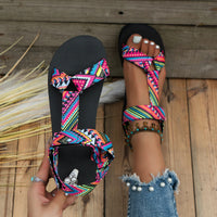 Sandale Scratch Femme Design avec Lanières Multicolores à Motifs
