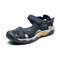 Sandale Sport Femme Souple et Antidérapante sur fond blanc