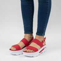 Sandale Compensée Femme Moderne Avec Bride Réglable Et Style Chic