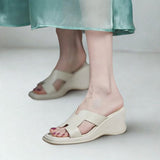 Sandales à Talon Compensé Confort Chic