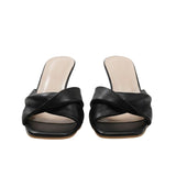 Sandale Femme À Bout Carré Raffinée Et Facile À Enfiler