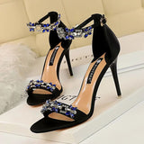 Sandales À Talons Aiguilles Avec Strass Brillants Élégants