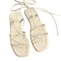 Sandale Plate Femme À Lanières Fines Et Style Minimaliste