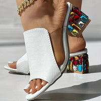 Sandales À Talons Carrés Avec Ornements Cristal Colorés