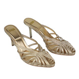 Sandales À Talon Dorées Avec Brides Croisées Élégantes