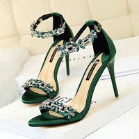 Sandales À Talons Aiguilles Avec Strass Brillants Élégants