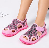 Sandale Enfant Colorée Avec Fermeture Scratch Et Confort Optimal