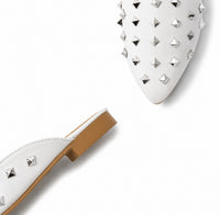 Sandale Femme Cloutée et Pointue avec Mini Talon