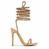 Sandale Gladiator à Talon Haut avec Fermeture à Lacets Dorés