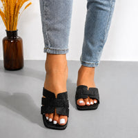 Sandale Style Tong Noire et Design