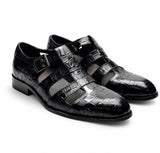 Sandale Homme en Cuir de Style Chaussure noire avec finition effet peau de crocodile, bout fermé, boucle de réglage et design élégant pour les occasions habillées et le quotidien.