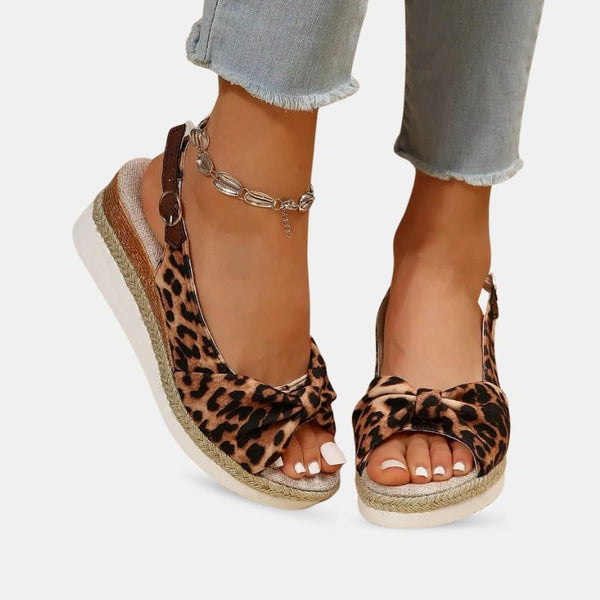 Sandale Léopard Compensée et Légère, sandales léopard pour femme