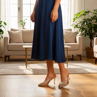 Sandales À Talon Dorées Avec Brides Croisées Élégantes