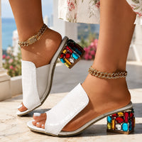Sandales À Talons Carrés Avec Ornements Cristal Colorés