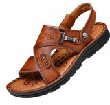Sandales En Cuir Homme Style Classique Avec Semelle Souple avec brides croisées en cuir, bride arrière pivotante, semelle souple antidérapante et design confortable pour un usage quotidien.