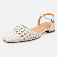 Sandales Tressées Bohème Chic à Bout Fermé, avec tressage ajouré, bride réglable à la cheville, petit talon carré et design élégant