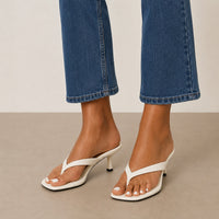 Sandales à Talons Fins avec Bout Carré et Brides Fines