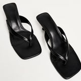 Sandales à Talons Fins avec Bout Carré et Brides Fines