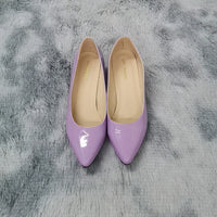 Sandale Talon Femme 5 - 7 cm Violette de Style Escarpin sur tapis gris